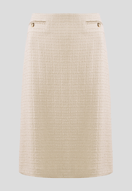 Spódnica z lekko rozszerzanym dołem