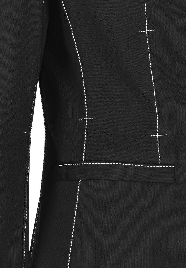 Czarny żakiet z kontrastowymi przeszyciami