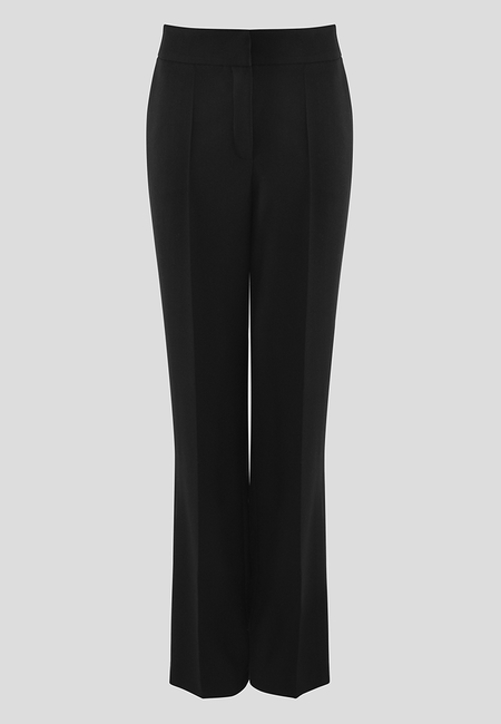 Czarne spodnie z kantem