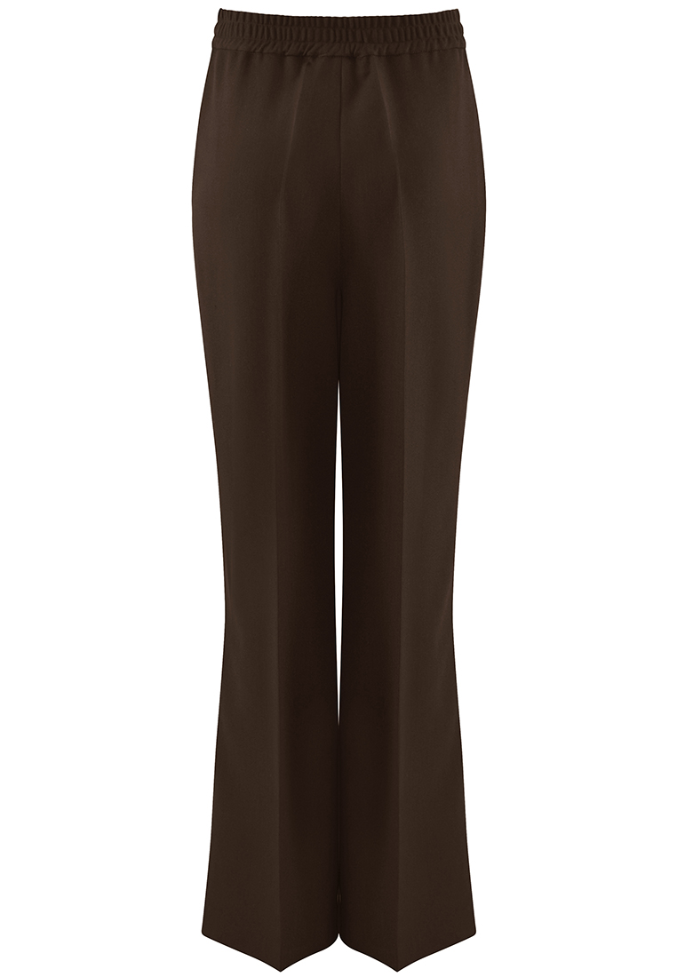 Brązowe spodnie z szerokimi nogawkami