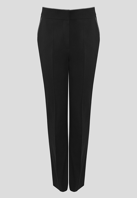 Czarne spodnie z kontrastowymi przeszyciami