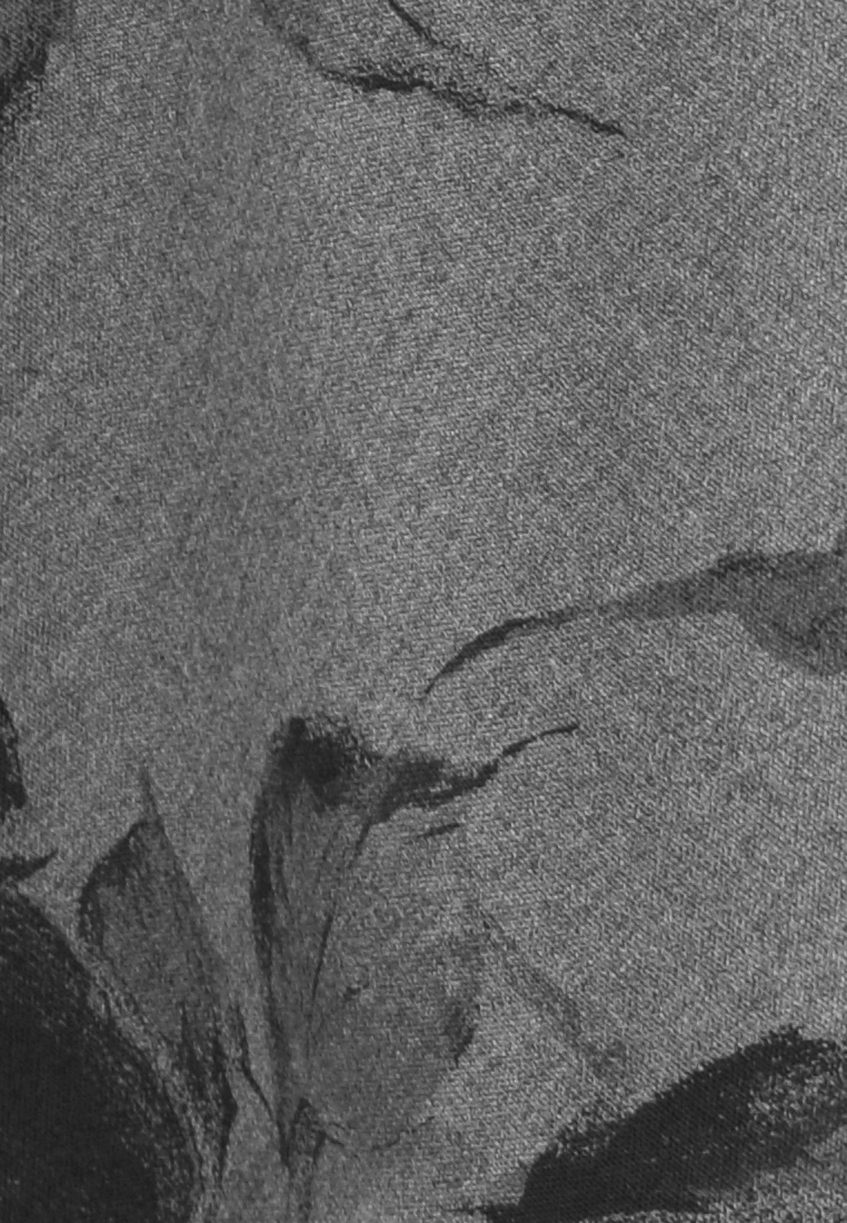 Spódnica z motywem roślinnym