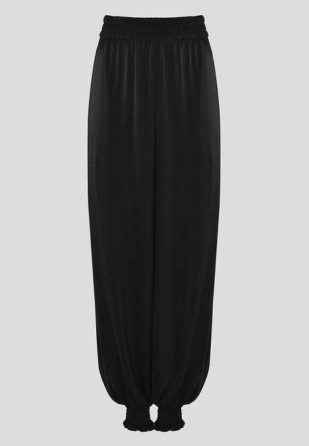 Czarne spodnie typu alladynki