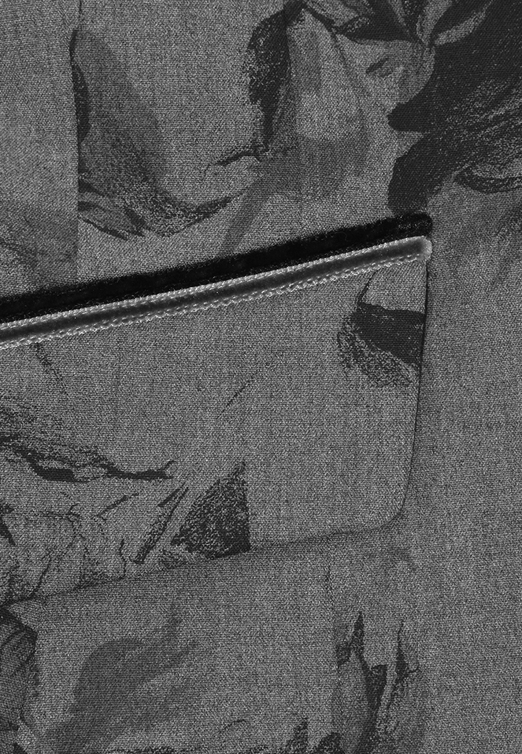 Żakiet z motywem roślinnym