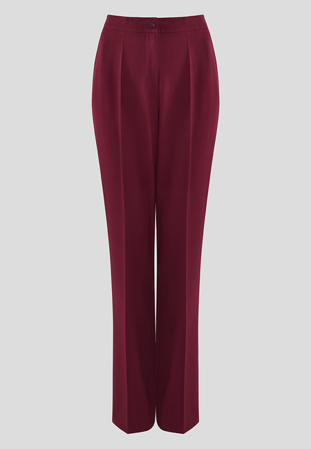 Bordowe spodnie o klasycznej formie