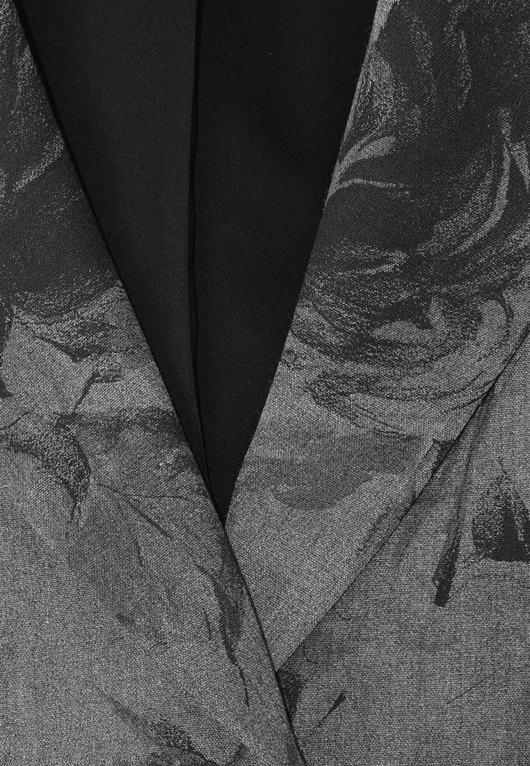 Żakiet z motywem roślinnym