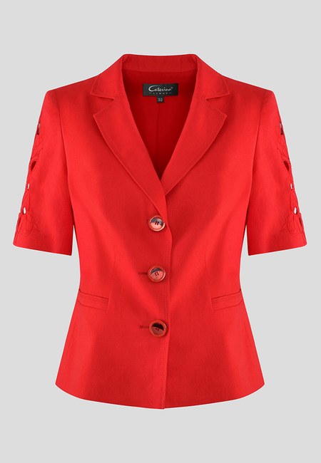 Czerwony żakiet z ażurowym haftem