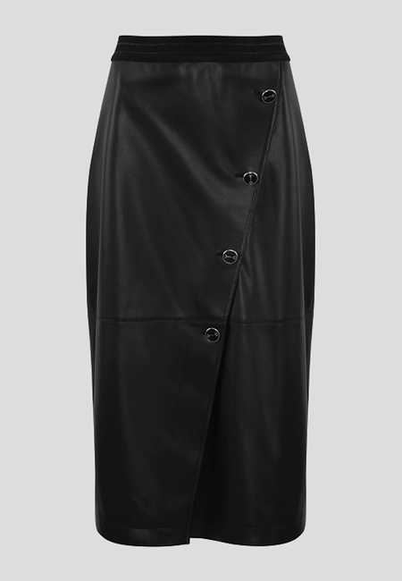 Ołówkowa spódnica z ekoskóry