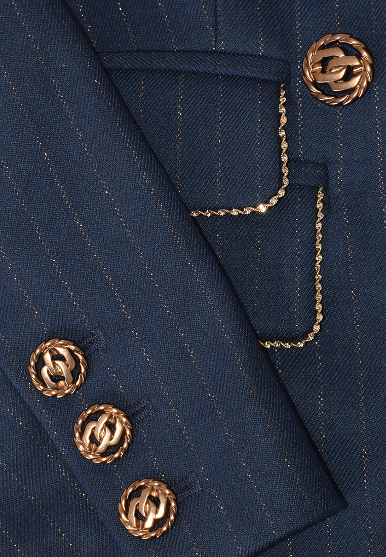 Granatowy żakiet z miedzianymi guzikami