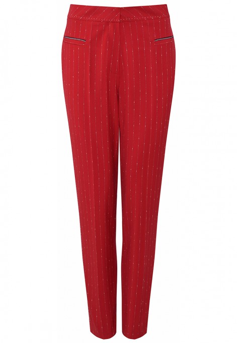 Czerwone spodnie z tkaniny w prążek
