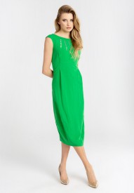 Zielona sukienka z haftem