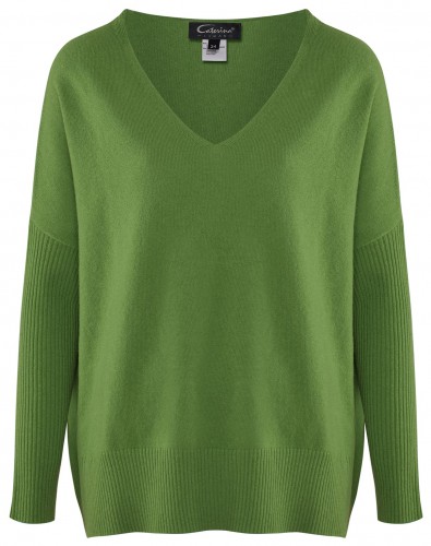 Zielony sweter z wysokogatunkowej przędzy